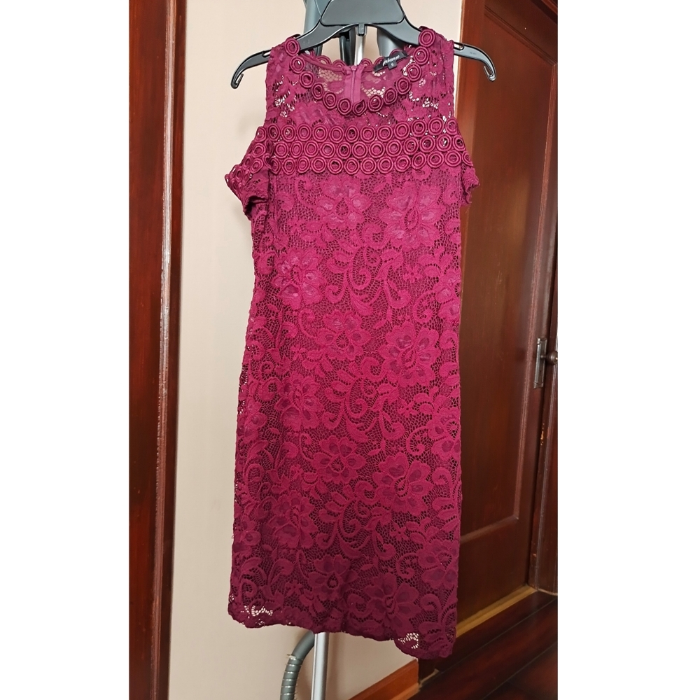 Lace dress